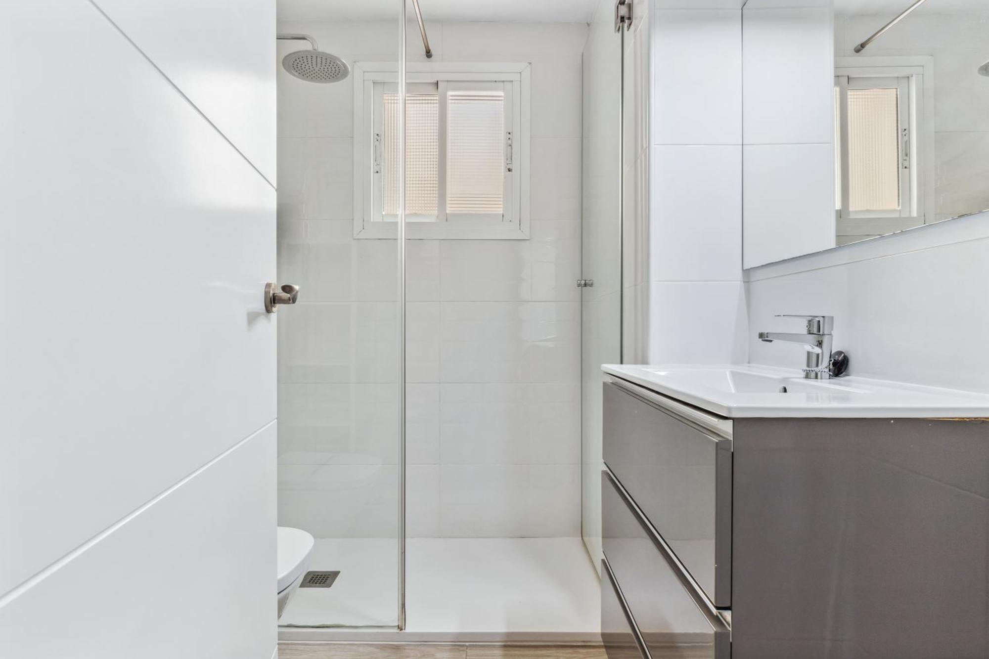 Epidemia & Quite Bedrooms By Ele Apartments Malaga Exterior photo